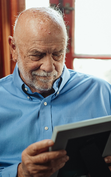 Resident looking at photo 